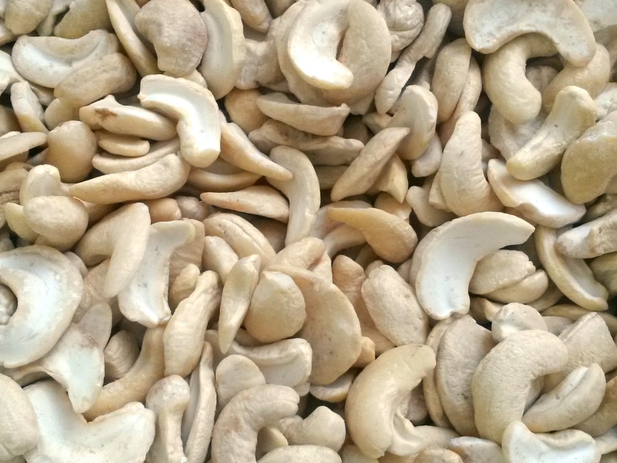 Cashew-Bruch, bio, roh, 2 kg